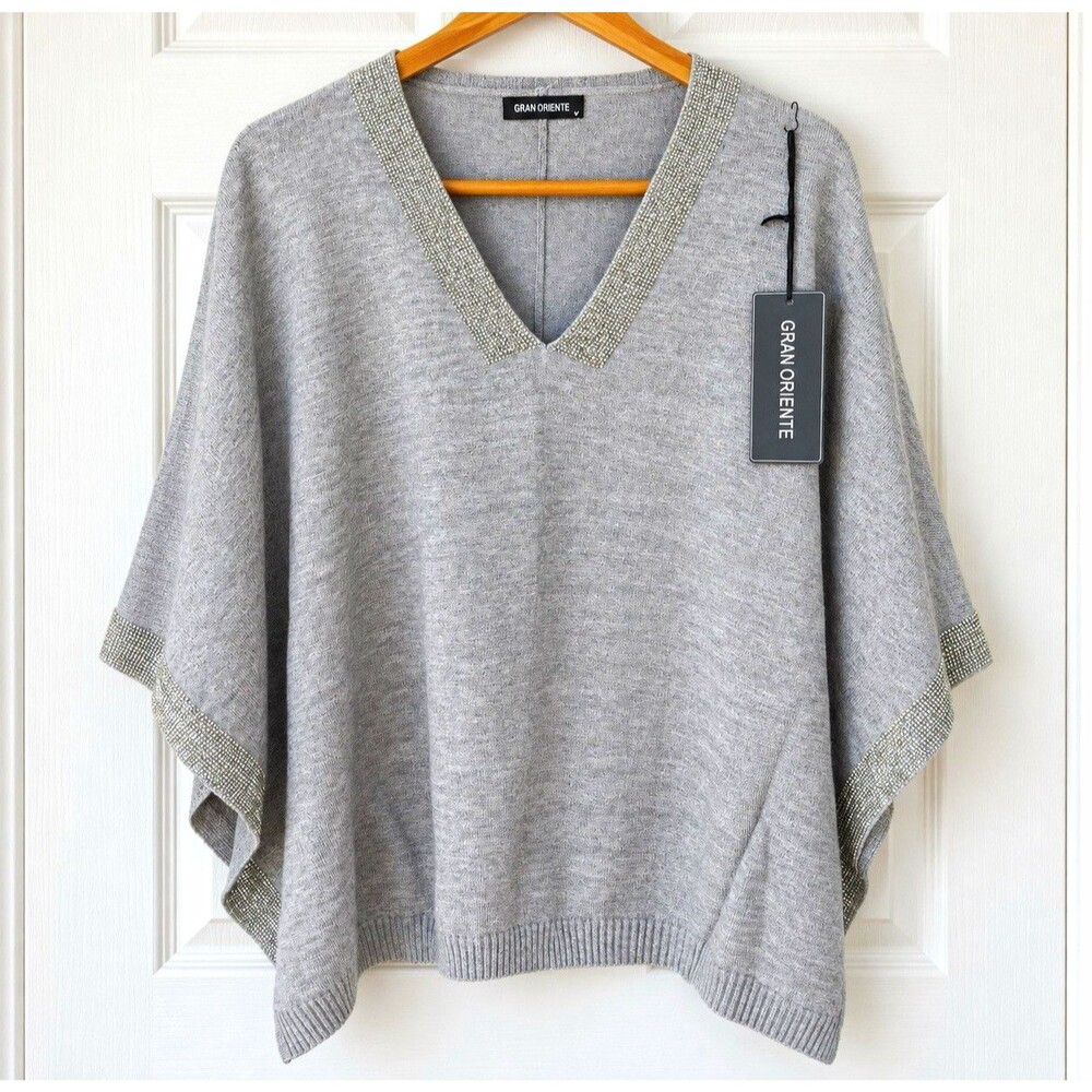 Gran Oriente Women’s Gray Knit V-Neck Rhinestone Trim Poncho Sweater M TG3687